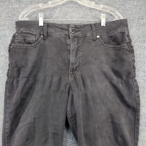 Seven7 Women's Booty Shaper Straight Leg Jeans Black 16 5-Pocket Dark Wash - Picture 8 of 16